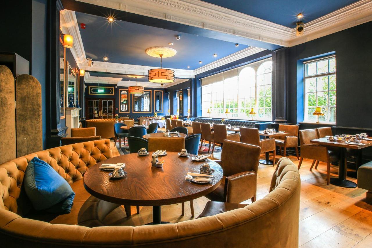 Gleesons Townhouse Booterstown Hotell Dublin Exteriör bild