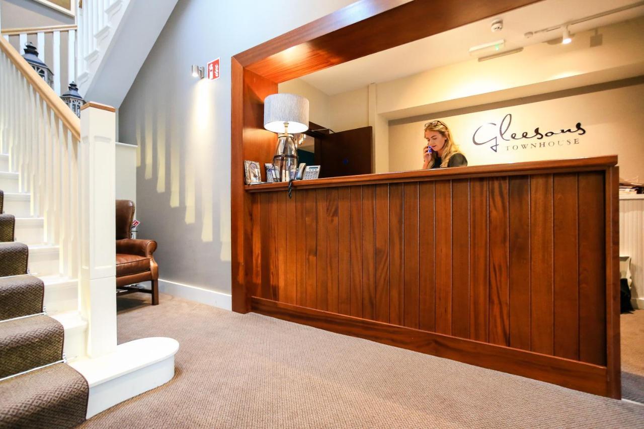 Gleesons Townhouse Booterstown Hotell Dublin Exteriör bild
